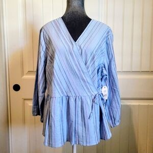 TIME and TRU Ladies Wrap Top, NWT